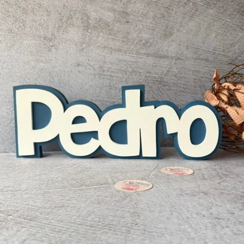 Nomes em Sobreposição Decoração de Bebê