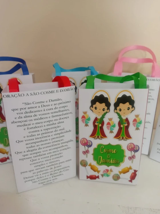 Sacolinhas Personalizadas Cosme e Damião para Lembrancinhas