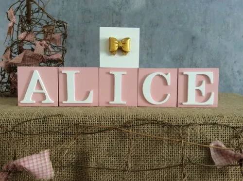 CUBOS PERSONALIZADOS COM LAÇO 6x6cm