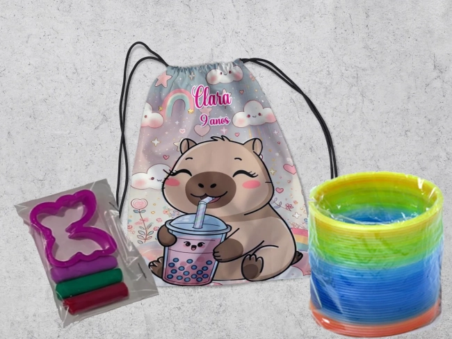 Kit Mochilinha + Mini Massinha de modelar e mola Maluca para lembrancinhas todos os temas