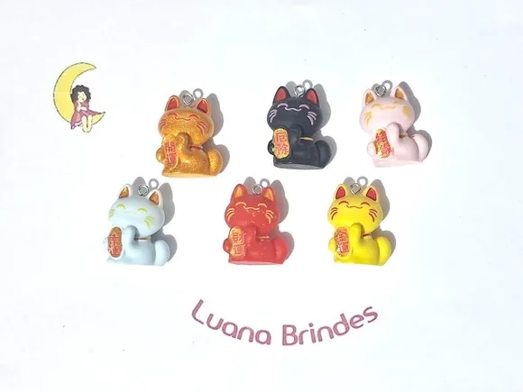 Pingente Gato da Sorte Maneki 26mm Resina 5 Unidades Variado
