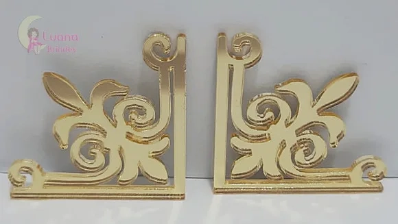 Aplique Cantoneira Acrílico Espelhado Dourado -pct C/8 Unid