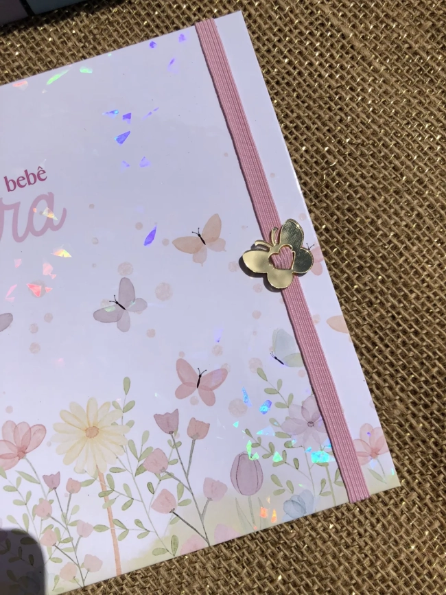 Livro do Bebê Personalizado, Álbum de Memórias e Momentos Especiais | Jardim das Borboletas