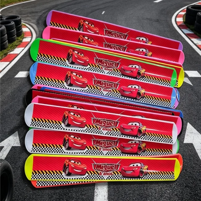 Pulseira Bate e Enrola Personalizada dos Carros Disney