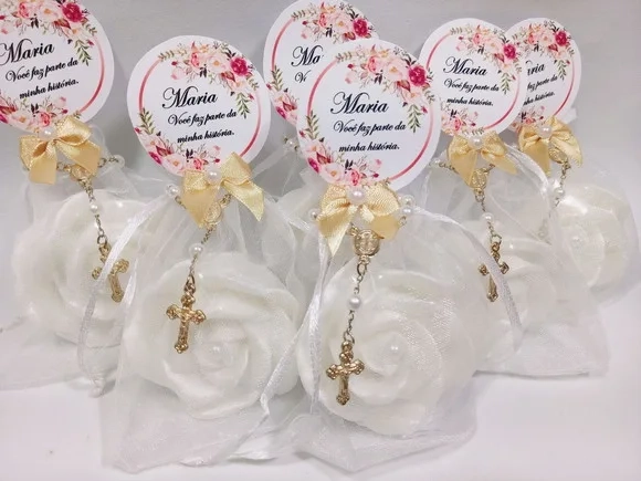 Lembrancinha 70 Anos: Sabonete Rosa Luxo com Mini Terço