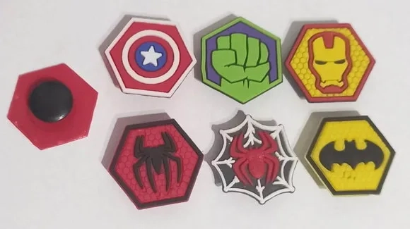 Pins para Crocs Super Heróis Variados- 6 Unidades