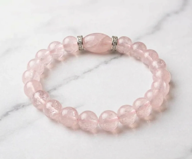 Pulseira Japamala Quartzo Rosa 27 Contas 6mm Delicada e Ajustável