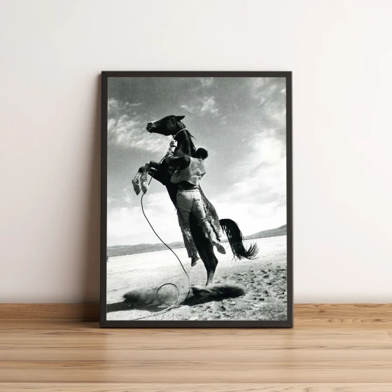 Quadro com cowboy e cavalo em preto e branco 2598