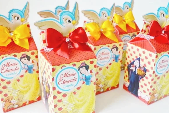 Kit Festa Encanto Branca de Neve - 50 Peças com Laço