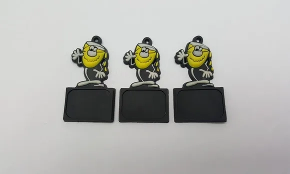 Pingente Emborrachado de Copo de Ceveja com Imã