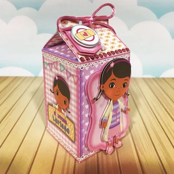 Kit 60 Lembrancinhas Doutora Brinquedos