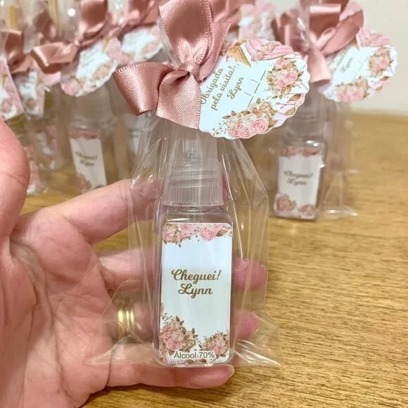 Álcool 70% Spray Lembrancinha maternidade floral rosê gold