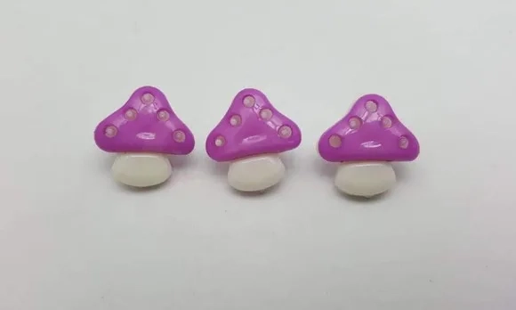 Aplique Botão de Cogumelo Lilás de 1,5cm - 20 unidades