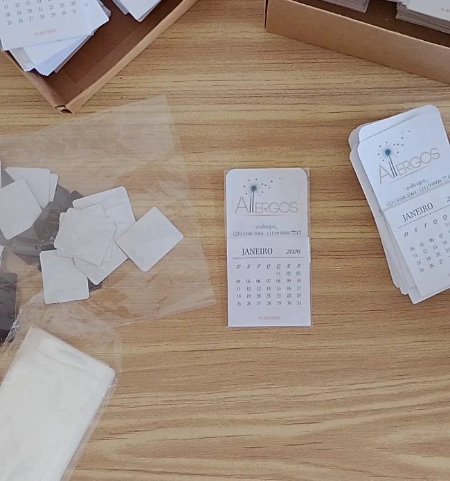 150 Mini Calendário 2027 /  imã de geladeira / brinde corporativo Personalizado