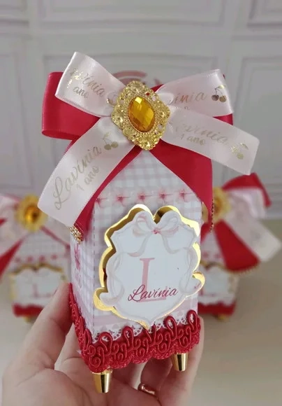 Caixa Milk Personalizada Luxo com Laço Premium