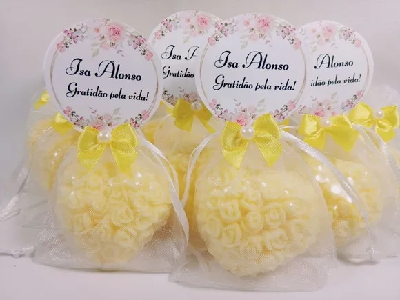 Lembrancinha de Aniversário 30 Anos: Sabonete Coração Floral