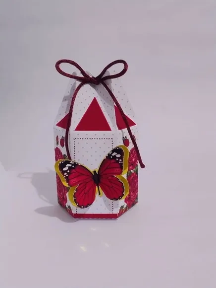 Kit 30 Lembrancinhas Borboleta Vermelha