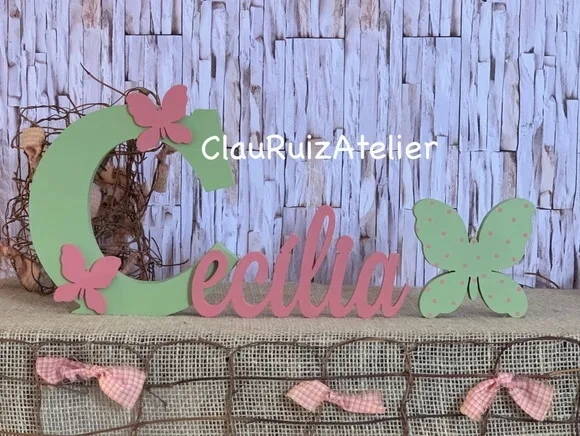 Decoração Bebê - Jardim Encantado - Nome + Borboleta de Mesa