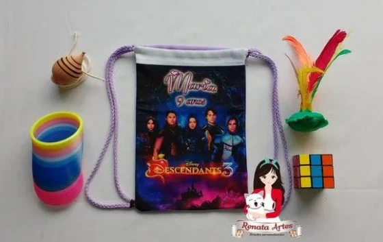 Mochila Brinquedos Retrô Tema Descendentes 3