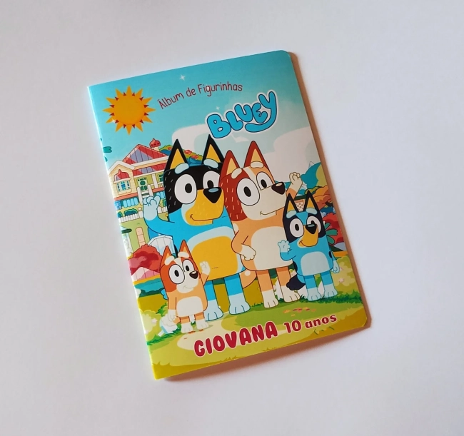 Bluey e Bingo Álbum de Figurinhas + Desenhos para Colorir + Atividades