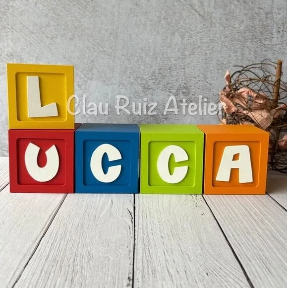 Pocoyo 8x8cm - Decoração de Festa Infantil