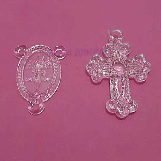 Kit Terço Crucifixo Trabalhado e Cruz de Acrilico Pct 5 Kits