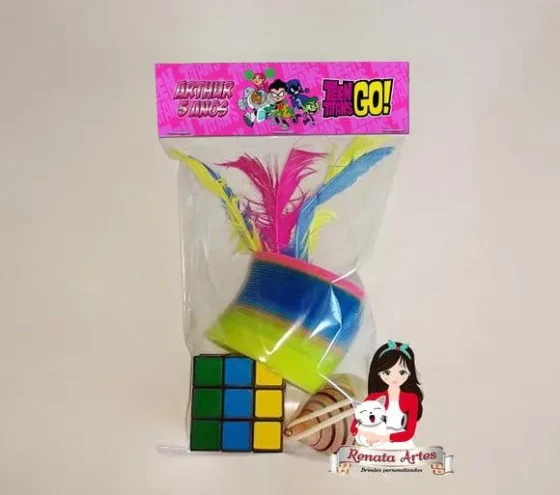 Kit Brinquedos Retrô Tema Jovens Titãs Rosa