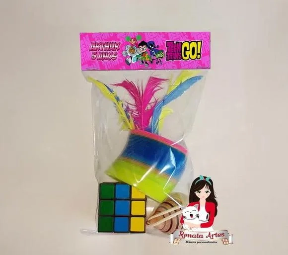 Kit Brinquedos Retrô Tema Jovens Titãs Rosa