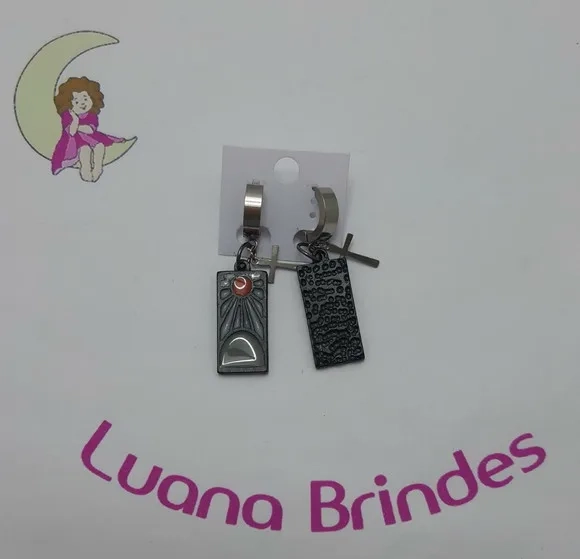 Brinco Desenho Animes 12 de Acrílico - 4,5cm - 1 par