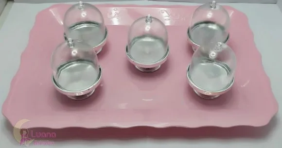 Kit Bandeja Rosa c/Mini Cúpulas Transparente de plástico.