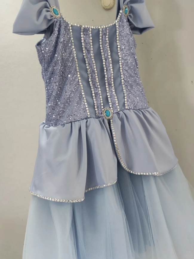 Roupa cinderela