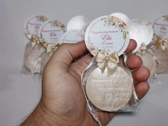 Lembrancinha 50 Anos: Sabonete Desejos de Gratidão P