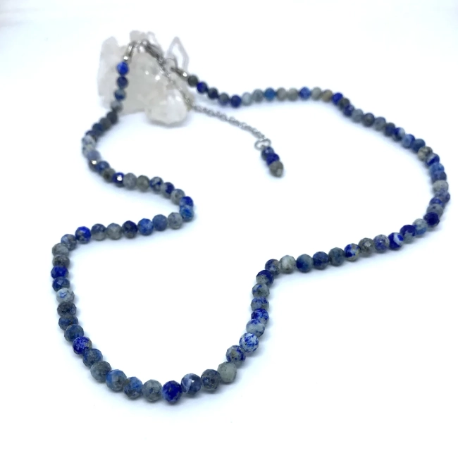 Choker Sodalita Natural Facetada 4mm - Acabamento Aço Inox