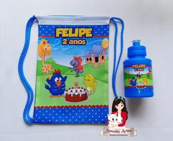 Mochila com Squeeze Personalizado Galinha Pintadinha