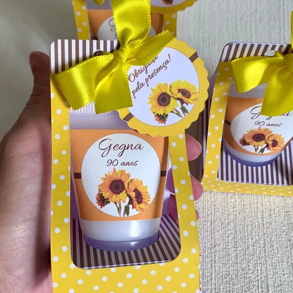 Lembrança Aniversário Álcool gel Caixinha Girassol