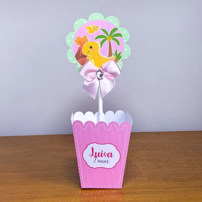 PEGUE E MONTE - Centro de Mesa DINOSSAURO MENINA - Decoração de Festa | Lembrancinhas | Aniversário | Personalizados