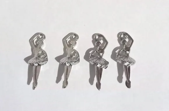 Pingente Bailarina de Metal Prata- Pct C/12 Unid