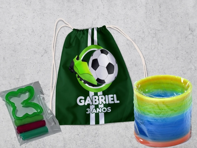 Kit Mochilinha + Mini Massinha de modelar e Mola Maluca Futebol
