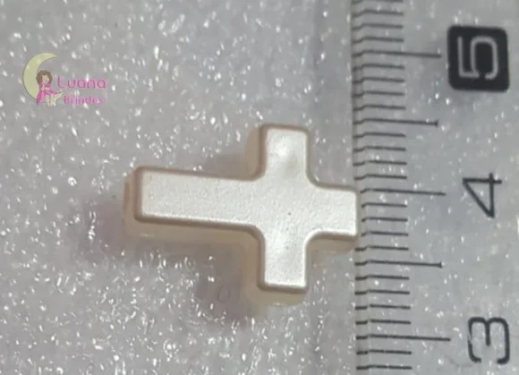 Cruz Champagne de Acrílico Furo Passante 1,5cm Pct 50 Unids