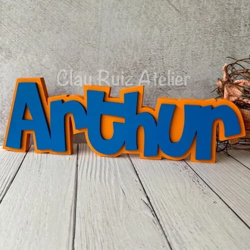 Nomes em Sobreposição Decoração de Bebê
