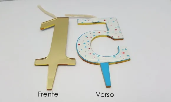 Vela em Acrílico Espelhado Dourado de 6,5cm