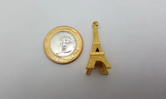 Pingente da Torre Eiffel Dourado de 3,6cm - 5 Peças