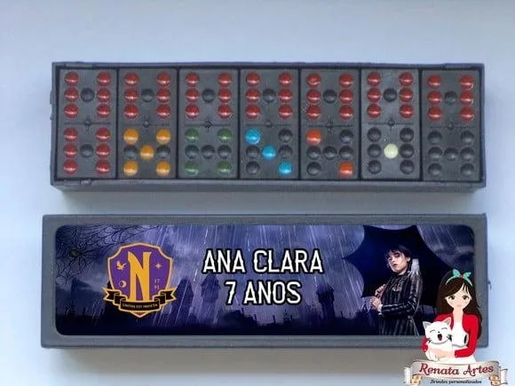 Dominó Personalizado Wandinha