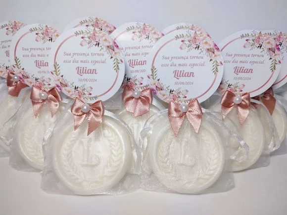 Lembrancinha 30 Anos: Sabonete Letra Inicial Personalizada