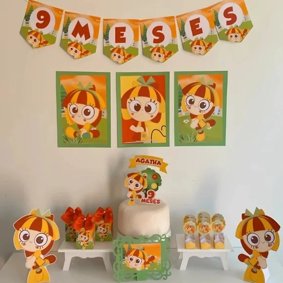 Kit Mesversário Emília Personalizados - Só Um Bolinho