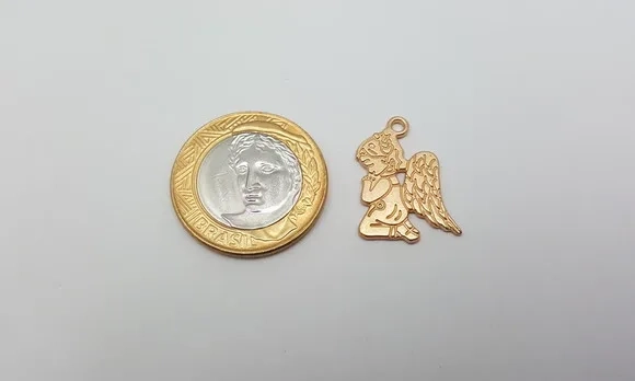 Pingente de Anjinho da Guarda Dourado com 2,4cm