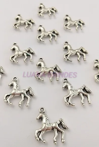 Pingente Cavalo de Metal em Prata - Pct c/ 10 Unidades
