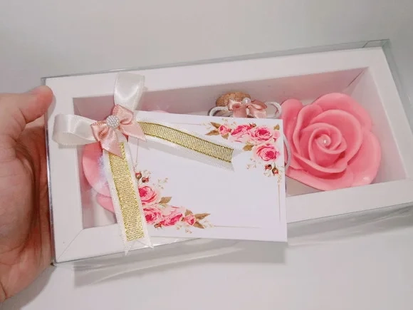 Kit Presente de Aniversário, Pote de Pérolas com Sabonetes