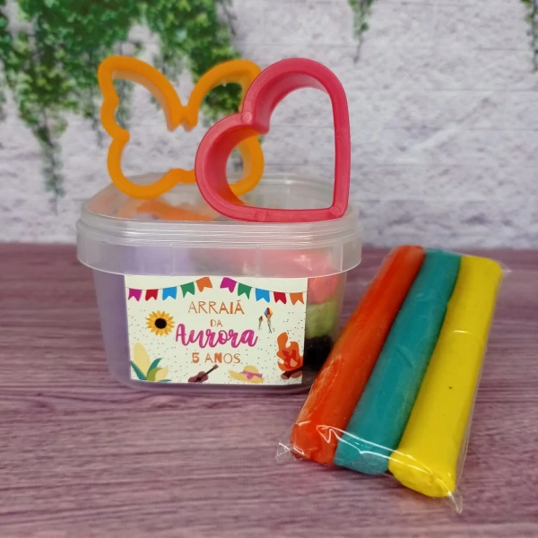 15 kit Massinha no Pote Personalizado - Arraial - Festa Junina - Festa Junina - Trabalhamos com qualquer tema - Informar tema no chat