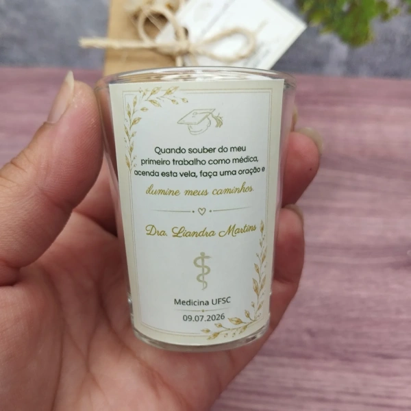 35 Vela Aromática no Copo Lembrancinha Personalizada Formatura, Batizado, Casamento, Corporativo e etc. Fazemos Qualquer Tema